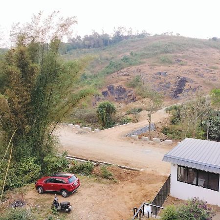 Mist Woods Vagamon Hotell Exteriör bild