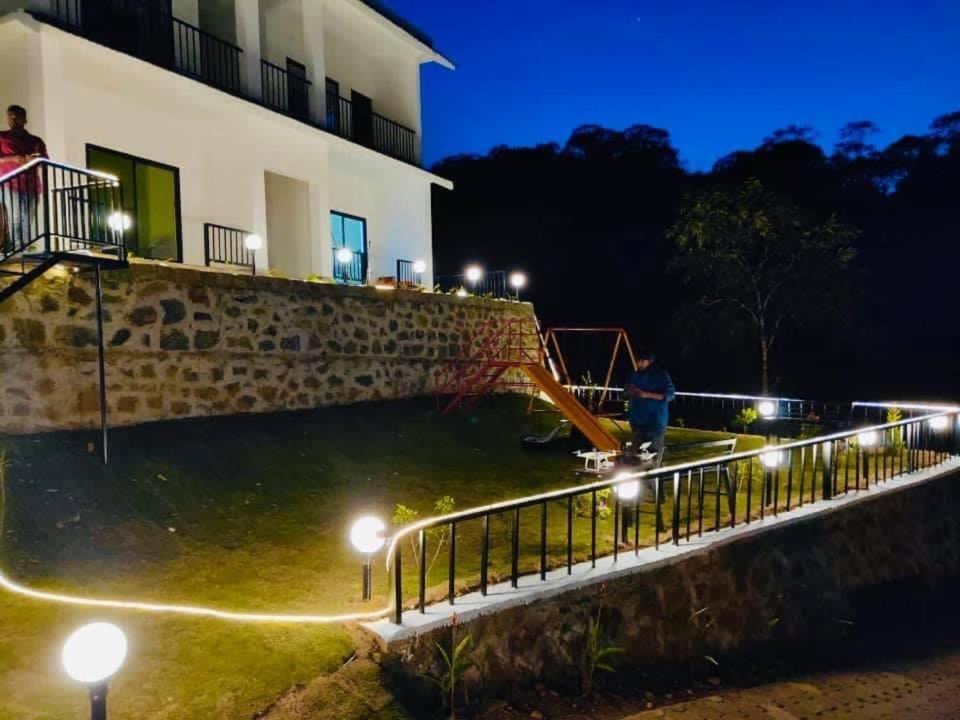 Mist Woods Vagamon Hotell Exteriör bild